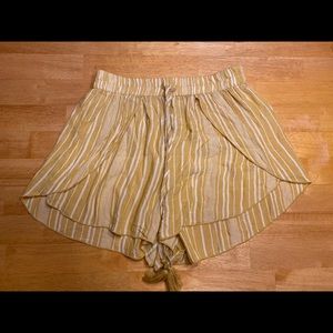 Yellow and white striped American Eagle Shorts